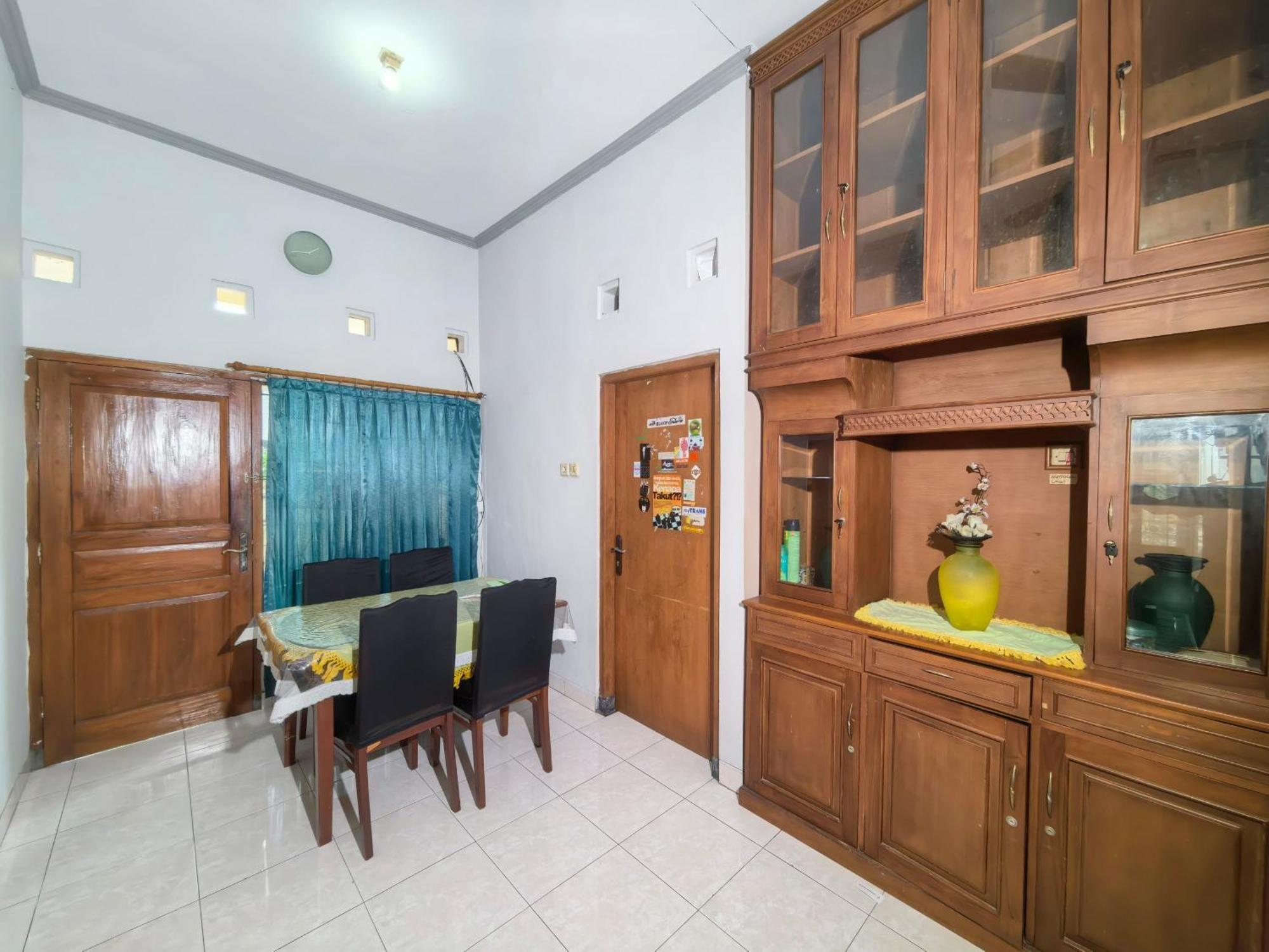 Holiday home Mutiara Babarsari Jogja *